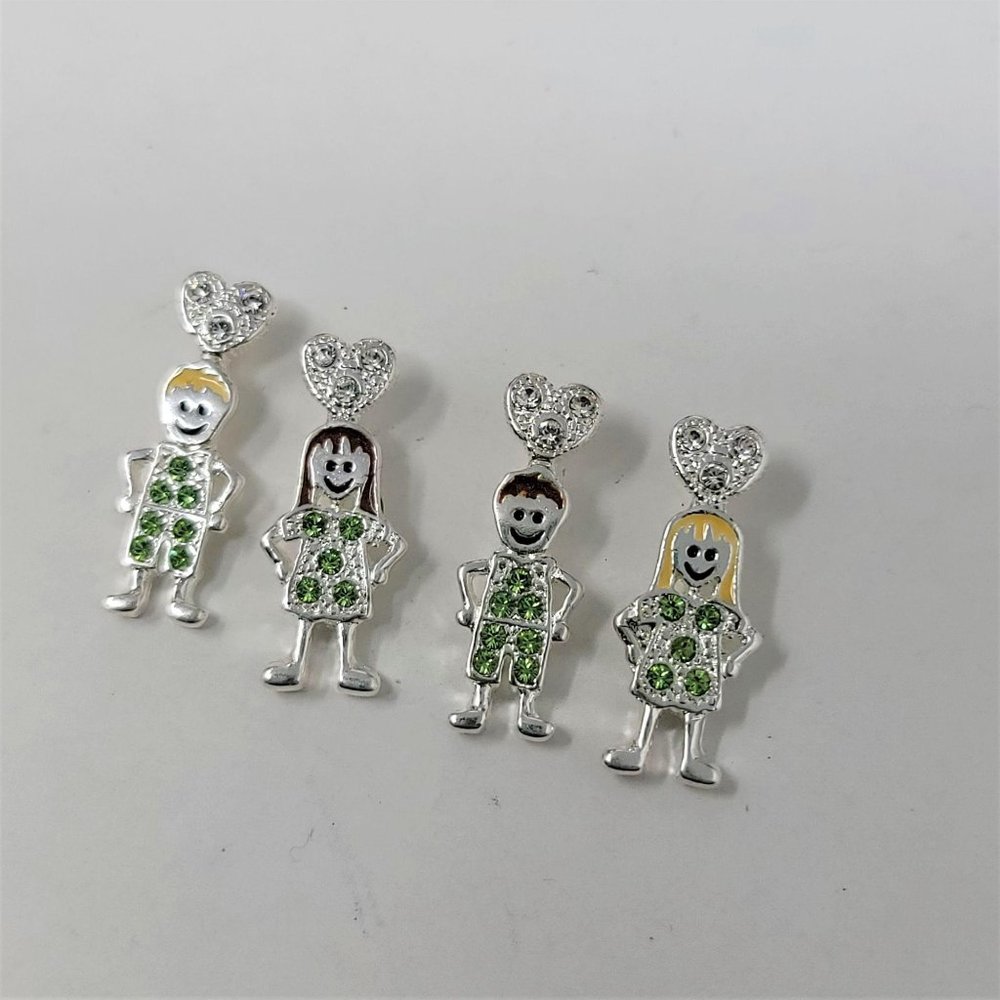 People Charms Pendants Rhinestone & Peridot Silver